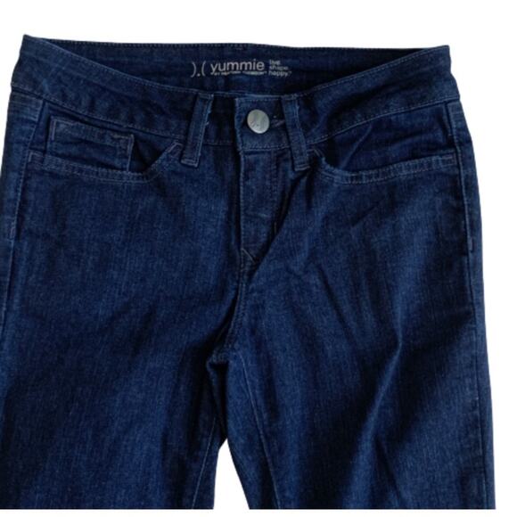 Yummie Boot Cut Jeans Slimming Dark Wash Mid Rise Slim Boot Cut Jeans Size 25 - Picture 11 of 12
